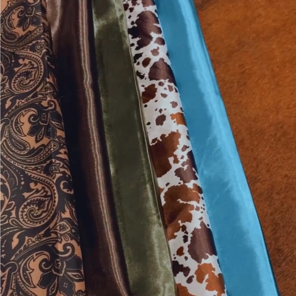 Wild rag - Picture 2 of 2